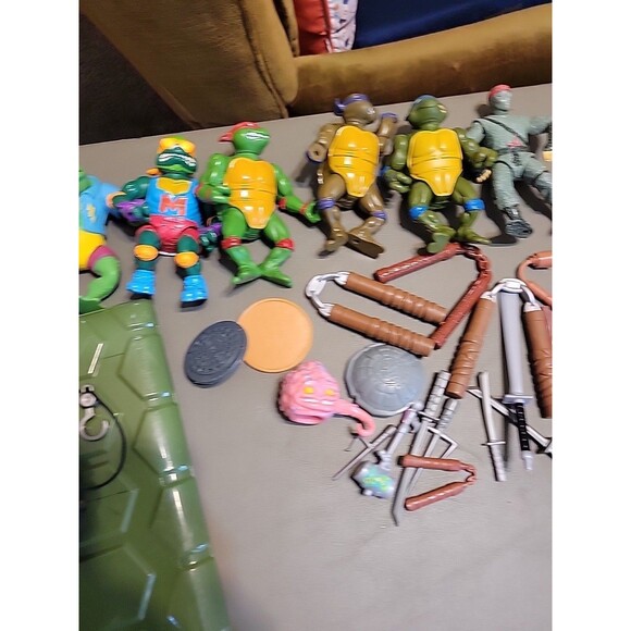 Vtg 1980's 90's Teenage Mutant Ninja Turtles TMNT Figures Accessories Parts lot - Picture 3 of 13